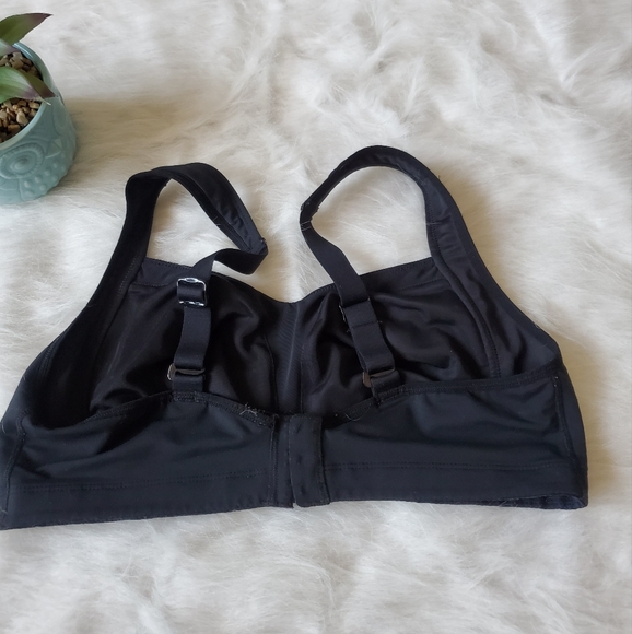Lululemon Black AthleticHigh Impact Supportive Sports Bra. - Picture 2 of 4